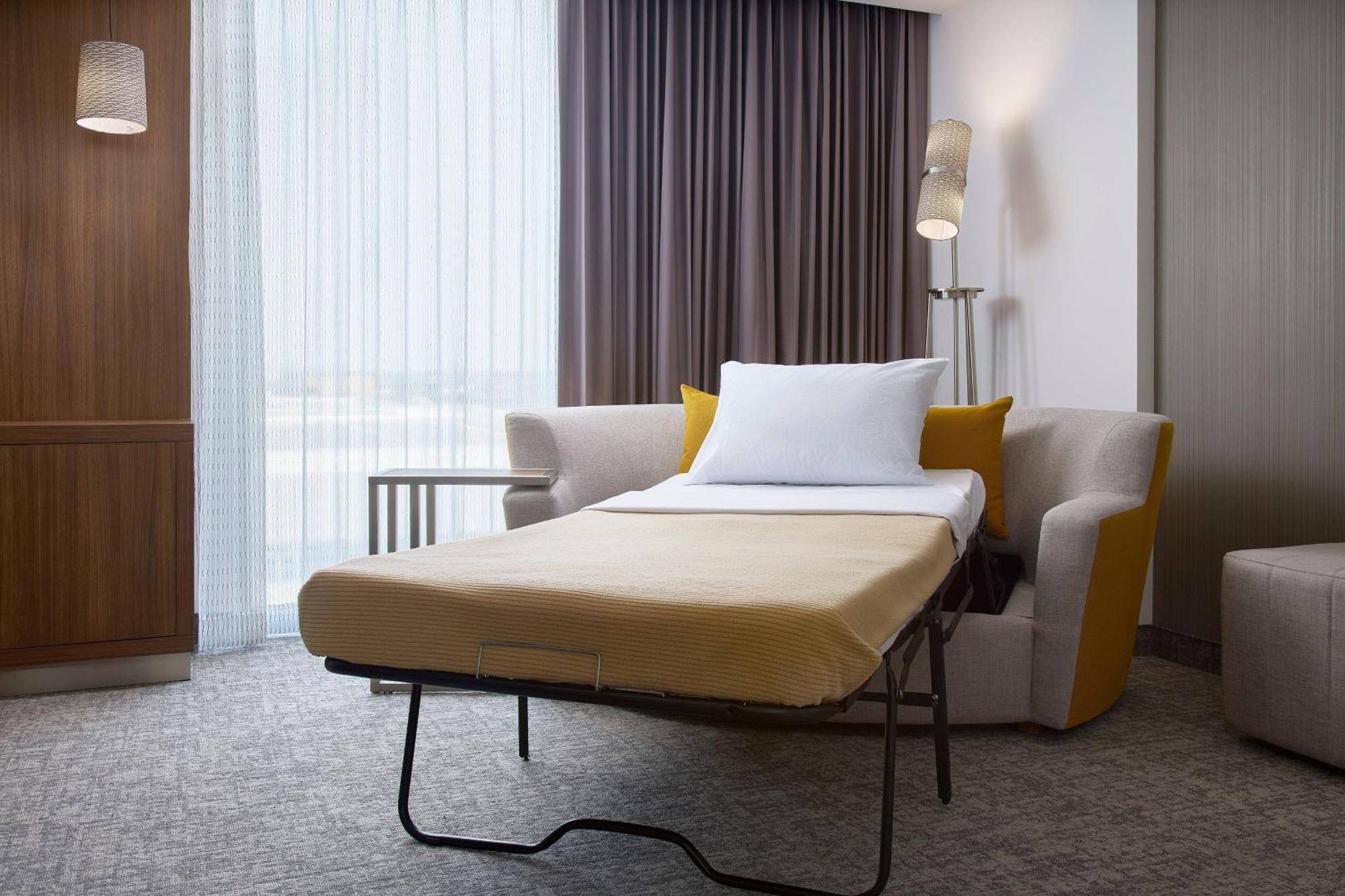 Hotel Courtyard By Marriott Downtown 4*