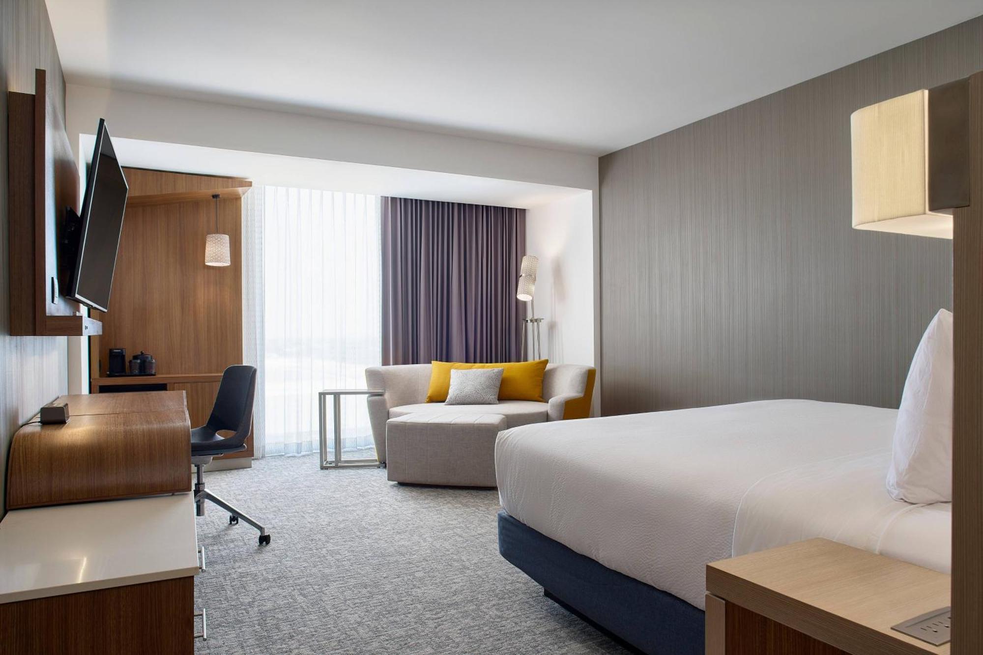 Courtyard By Marriott Downtown Merida