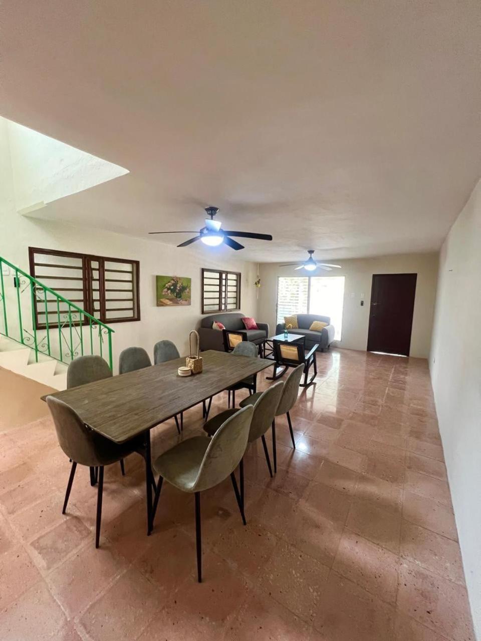 Casa En El Centro De Merida, 5 Y 3 Banos, Ideal Grupos Сasa de vacaciones Mérida