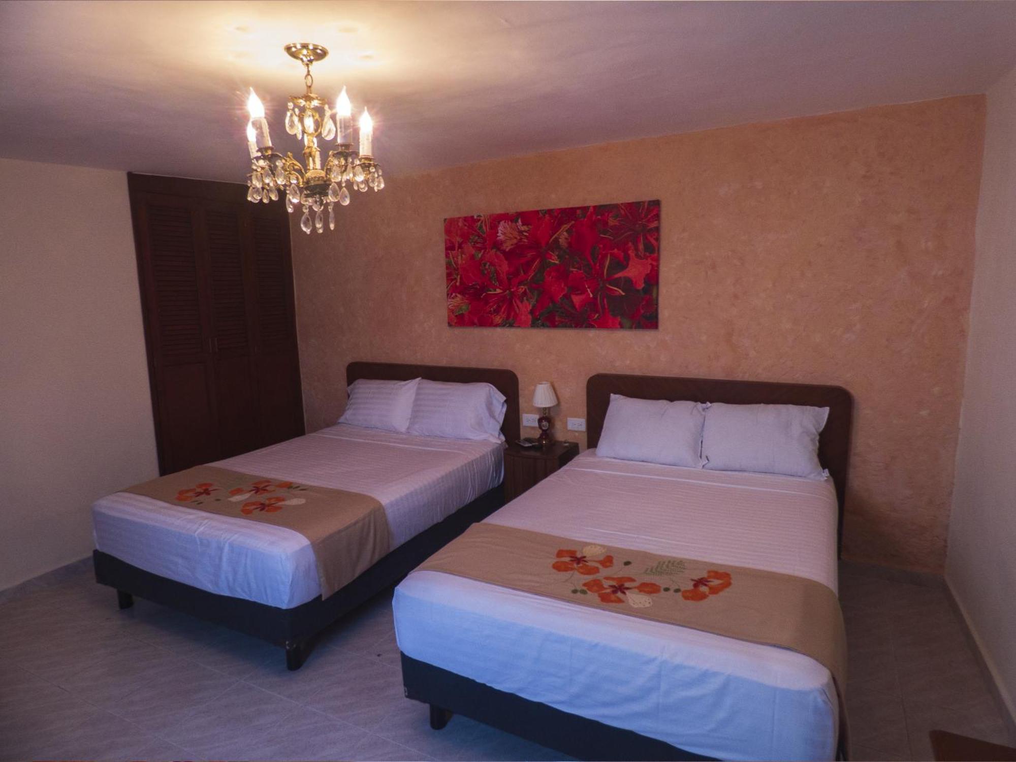 Hotel Boutique Flores Y Gemas Merida