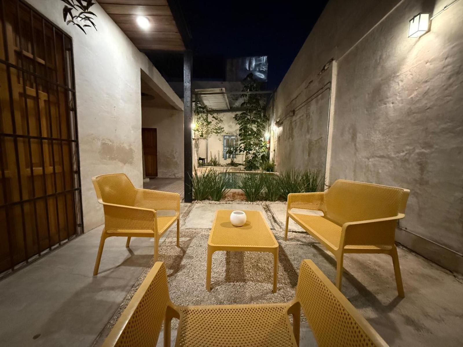 Bed and breakfast Casa 10 Persona Con Piscina, Centro, Casa Nido Rosa *