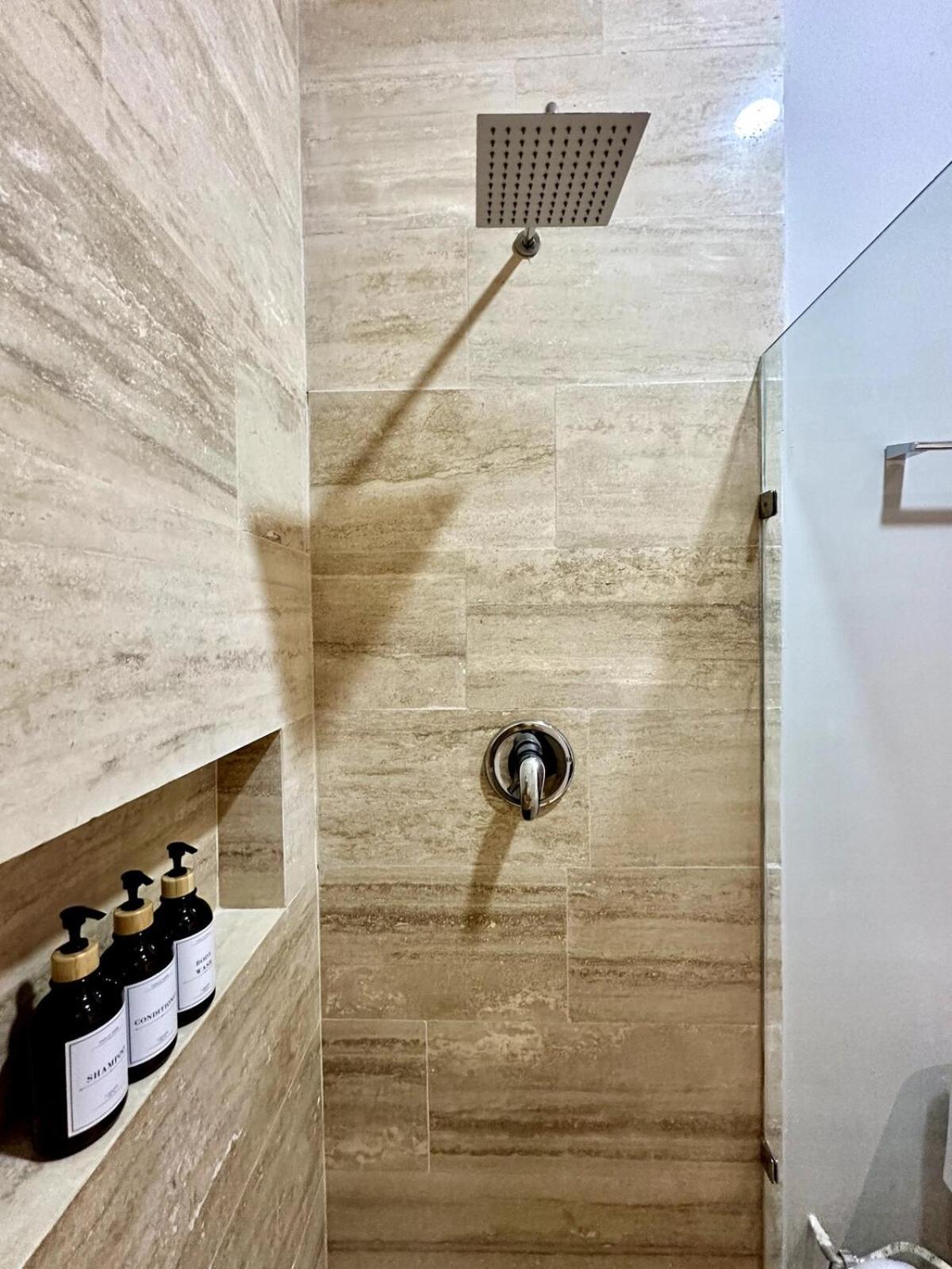 Apartment Tuscania Modern Luxe - Temozon On First Floor *