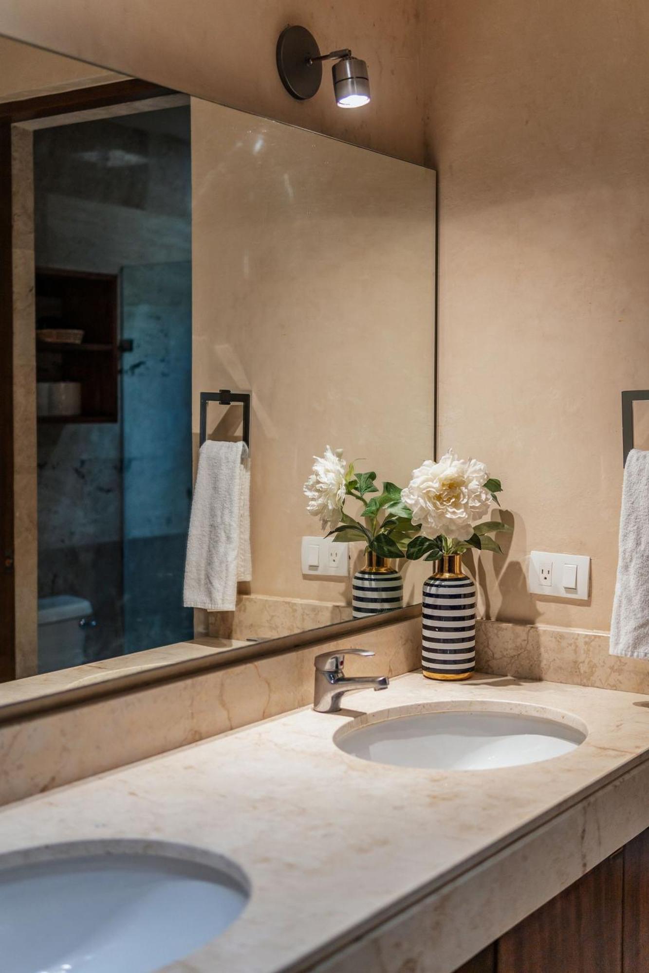 Casa Yaxche Luxury House In Downtown Merida