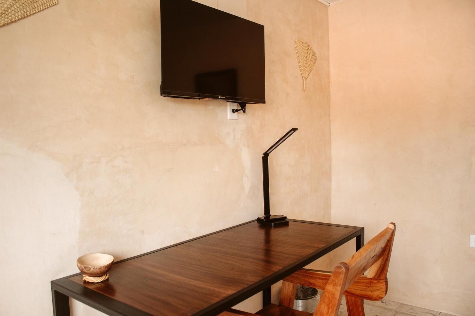 Casa Nudo, 4*