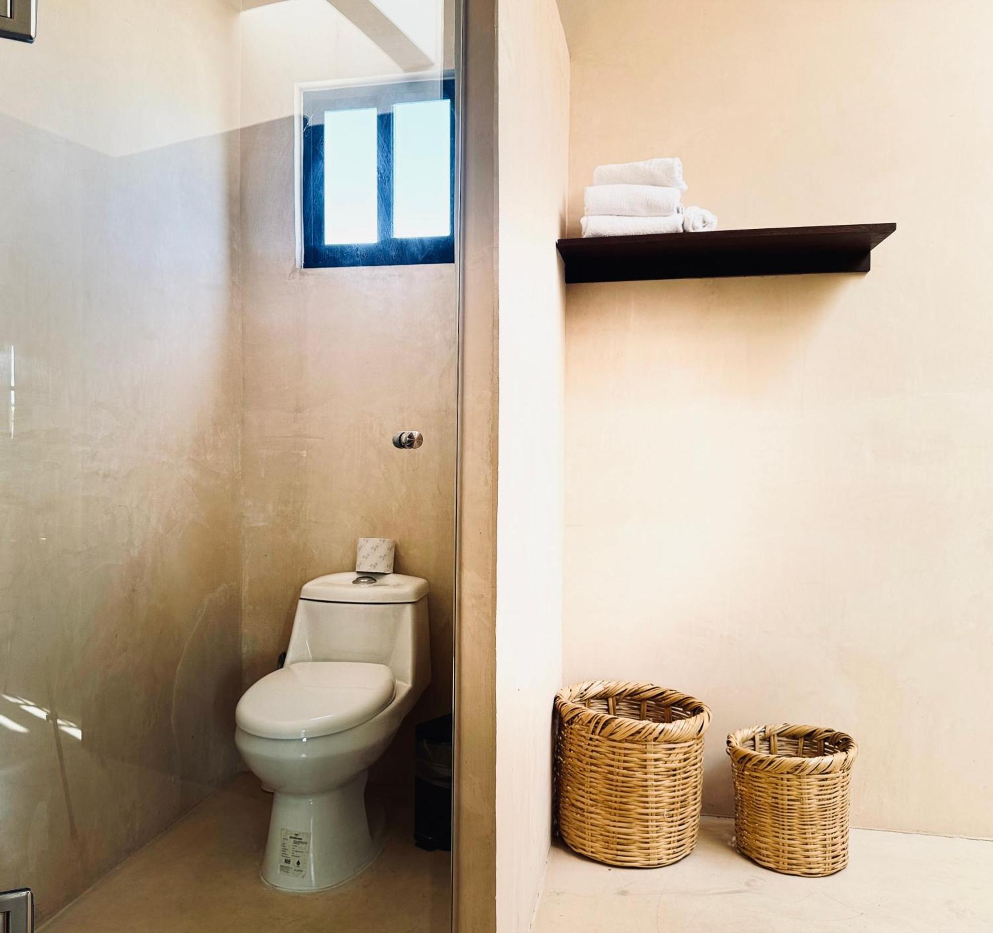Casa Nudo, Hotel