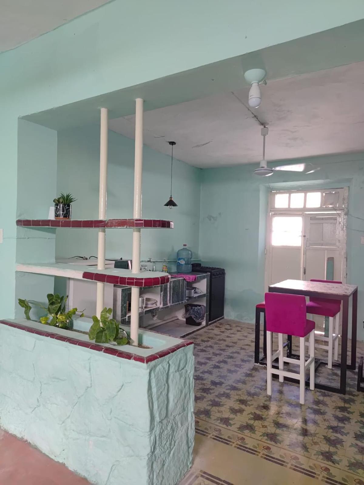 House 2 Bedrooms Downtown *