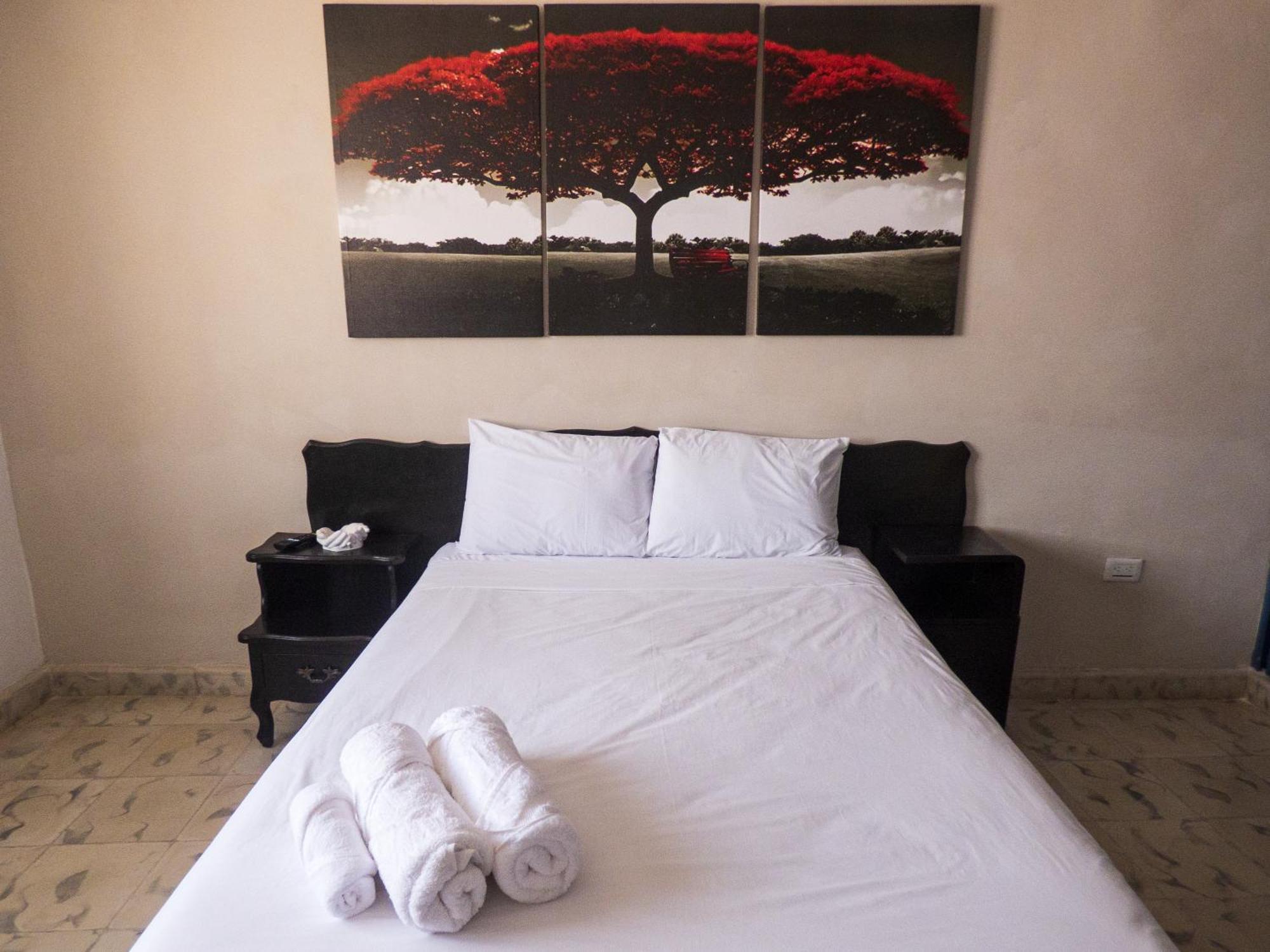 Hotel Boutique Flores Y Gemas 4*