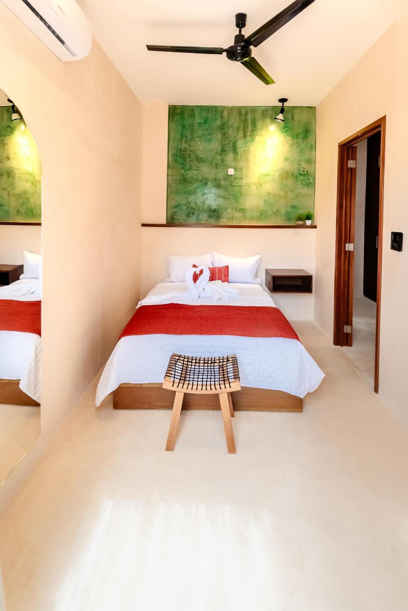 Casa Mi 64 Ermita Centro Alberca 3 Cuartos Mérida