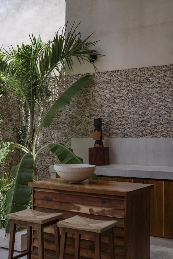 Casa Piedra - Paseo Montejo *
