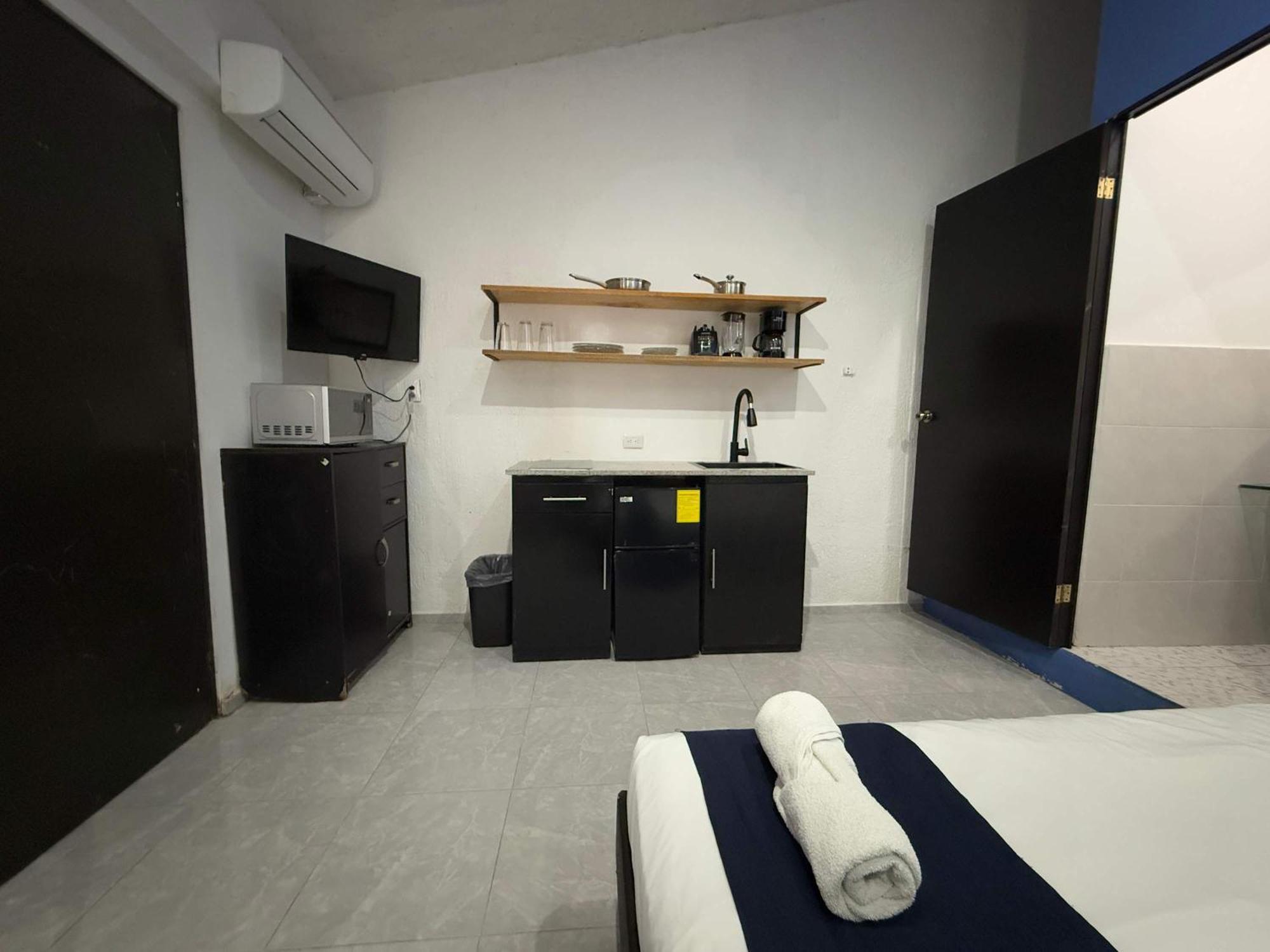 Loft Omega 2 Personas Con Piscina Y Billar *