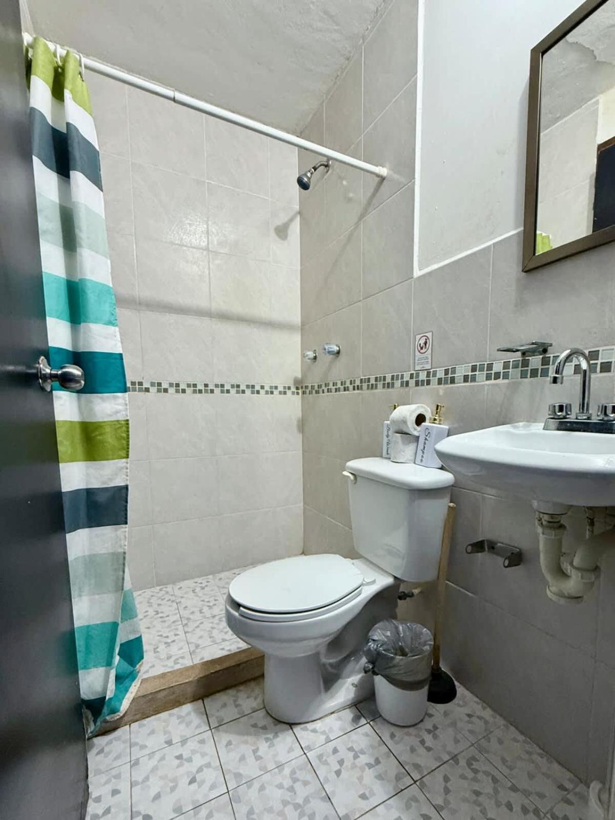 Loft Acogedor 6 Personas En Zona Tranquila Holiday home Merida