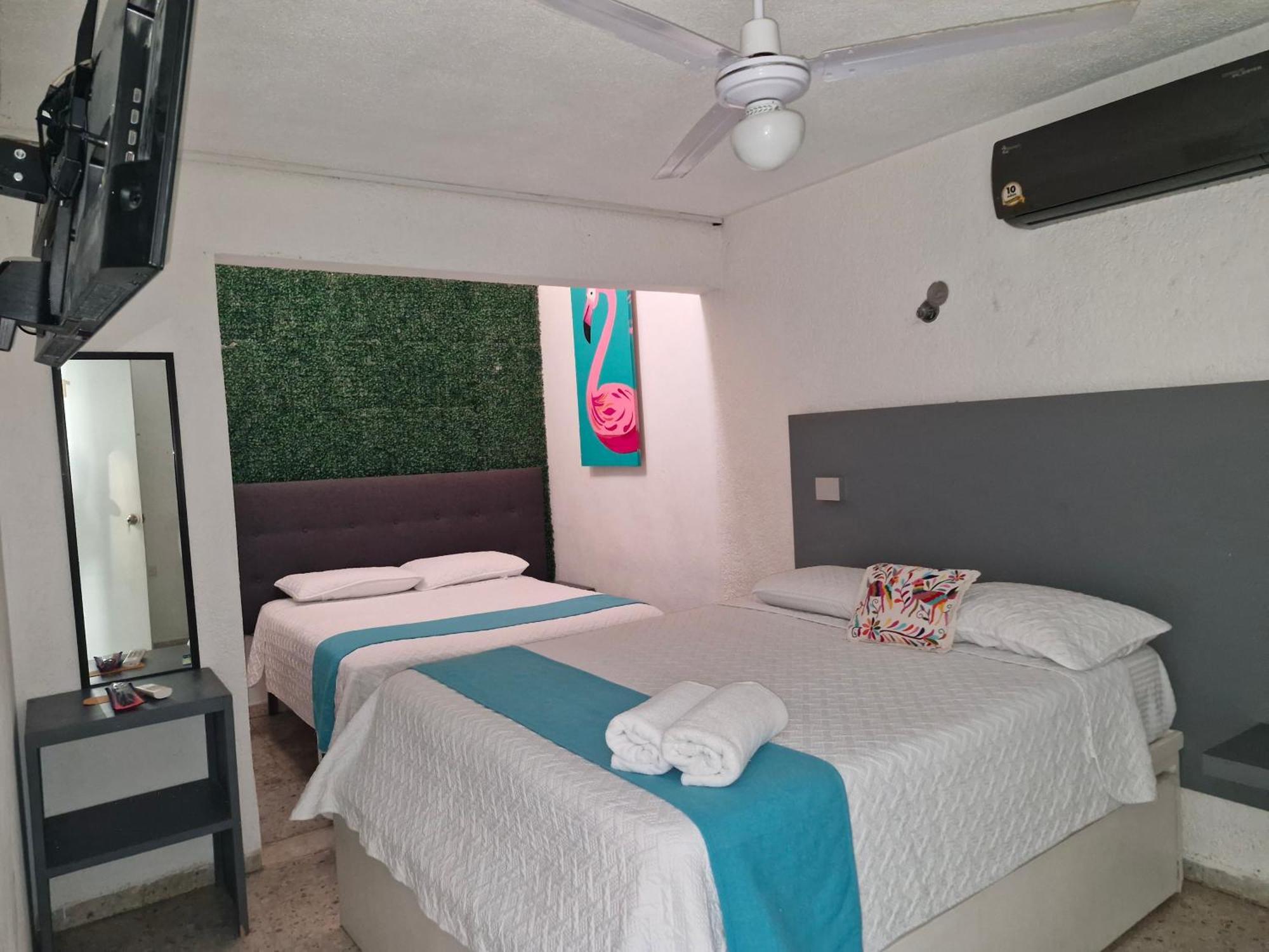 Downtown Hotel 3*