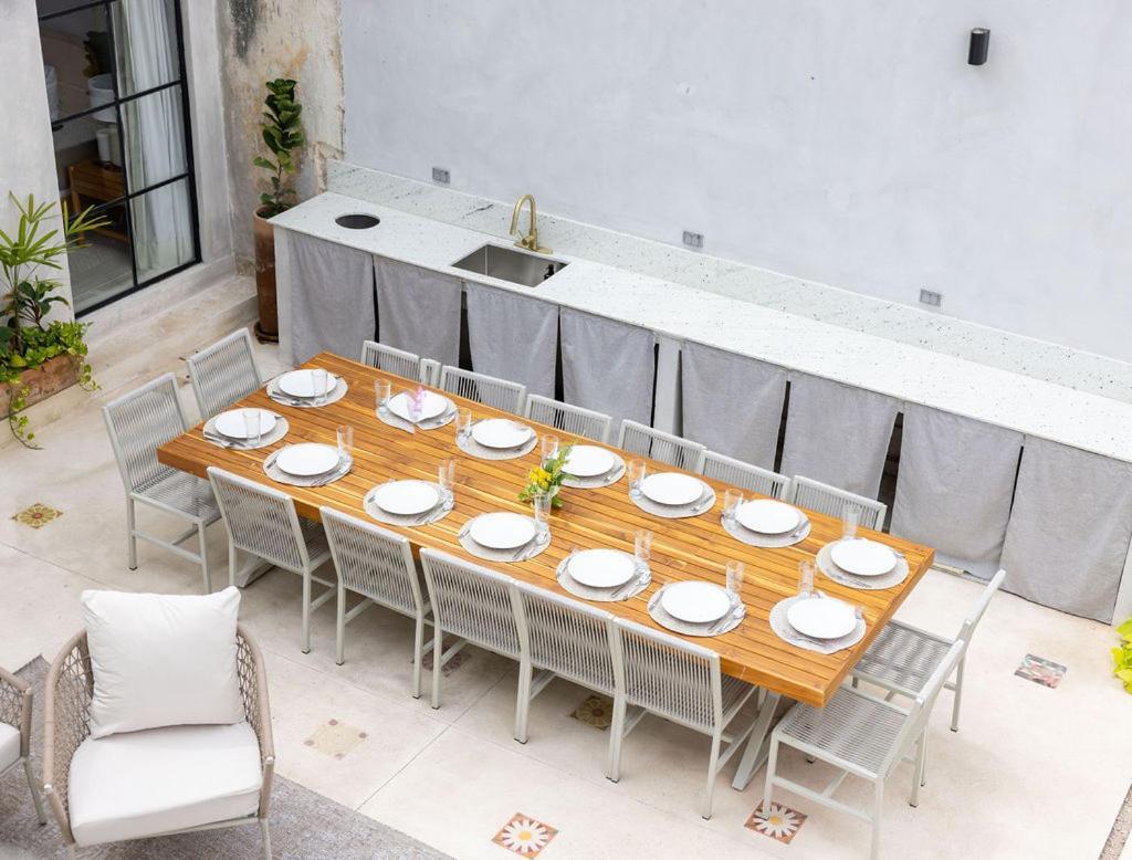 Amazing Downtown House Near Plaza Grande, 7bd Mérida