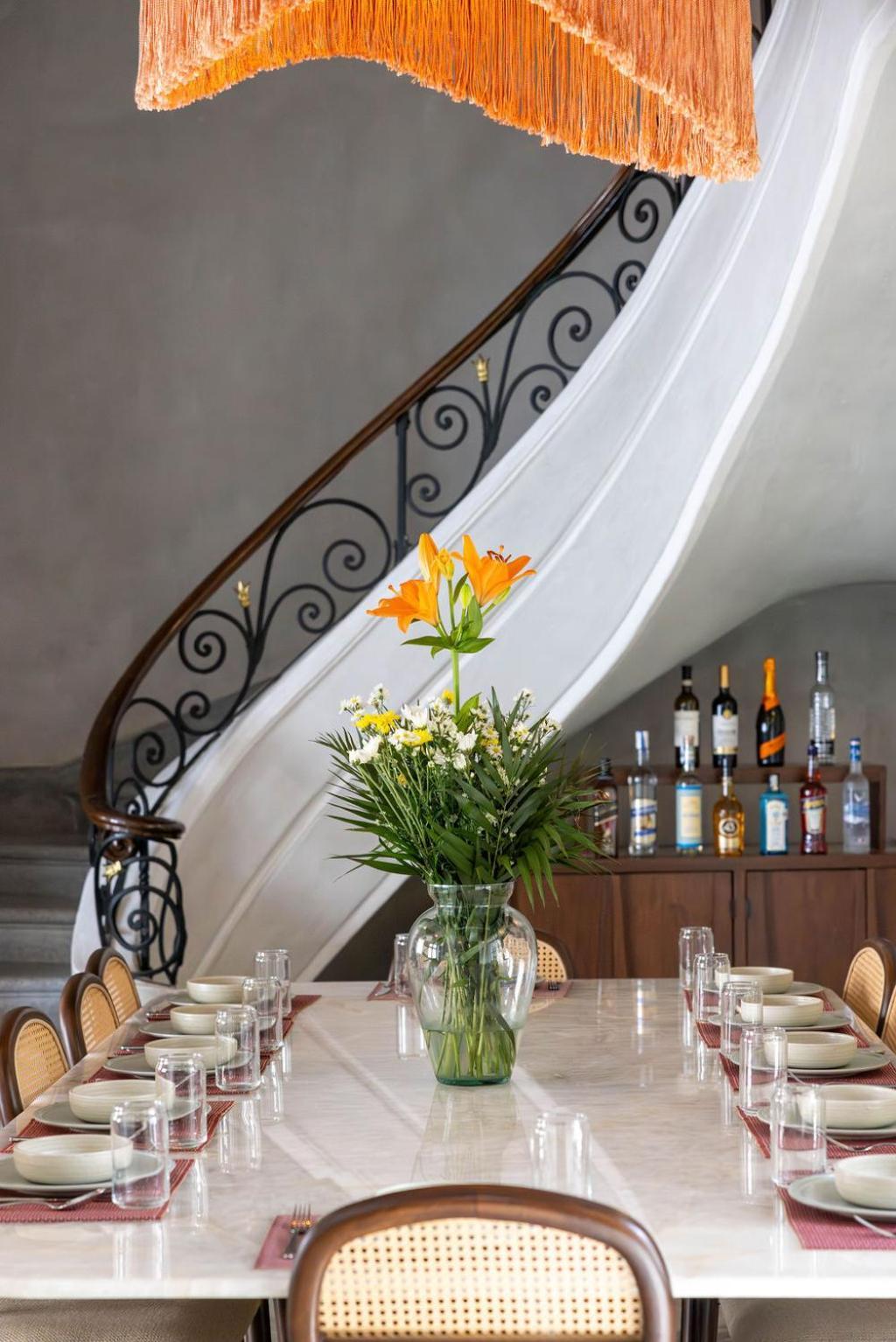 Amazing Downtown House Near Plaza Grande, 7bd