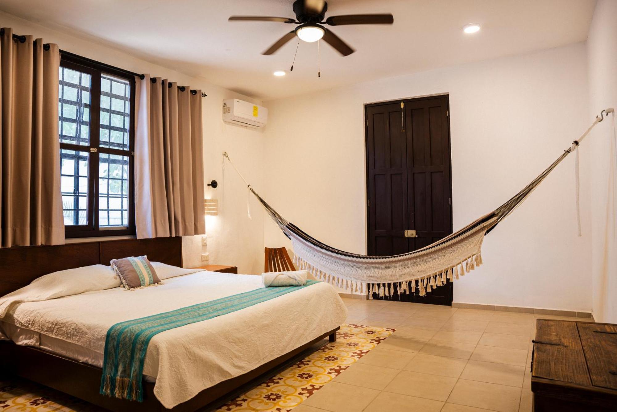 Holiday home Casa Grande 5 Blocks To Montejo Merida