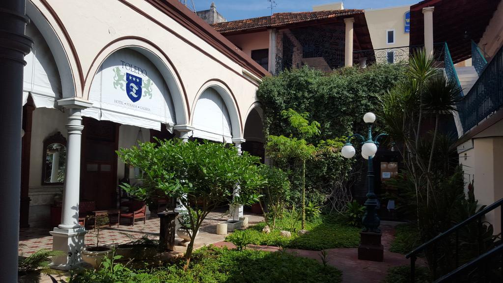 Toledo & Galeria Hotel