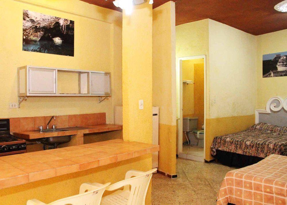 Elia Noemi 3* Mérida