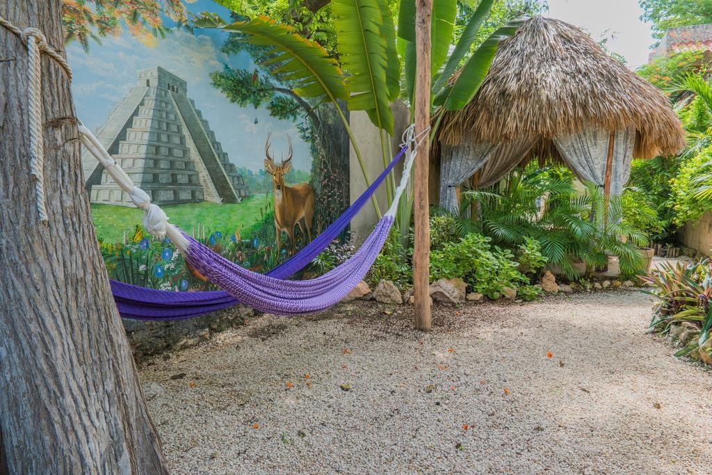 Casa Del Maya Bed and breakfast