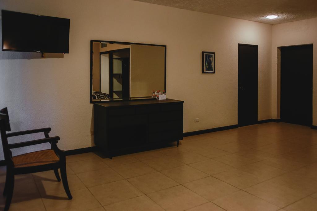 Hotel Colon