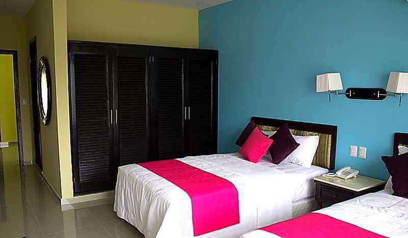 Hotel Beautiful 2beds Estudios By Kvr 4*