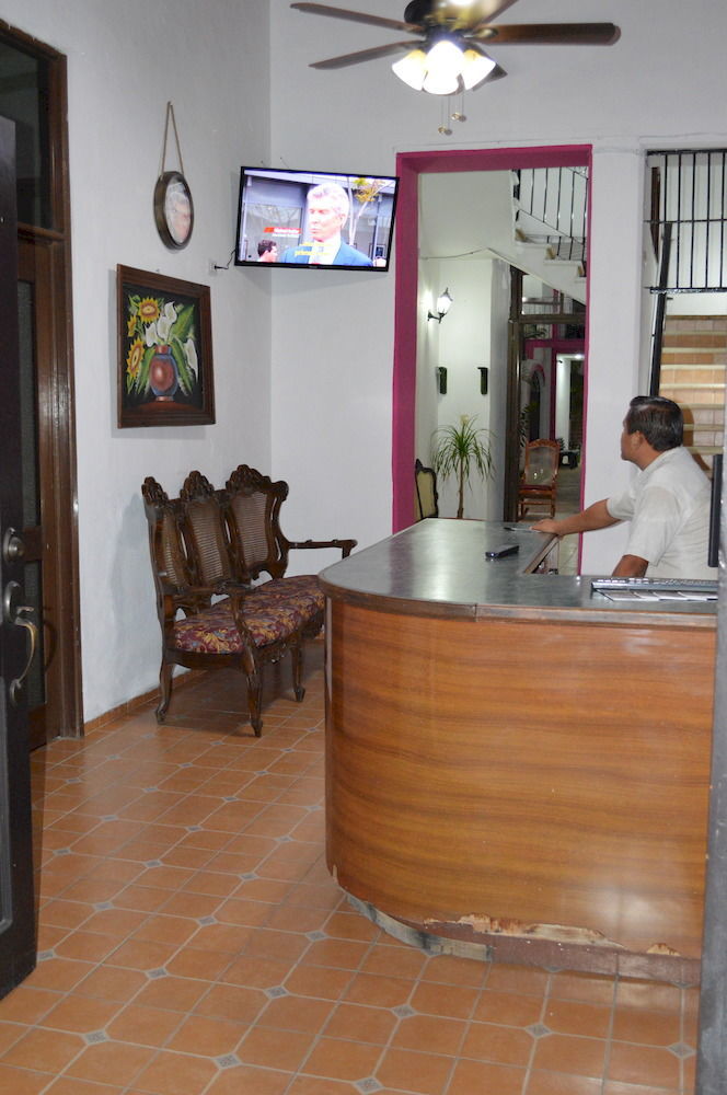 Gran Centenario Hotel 3*