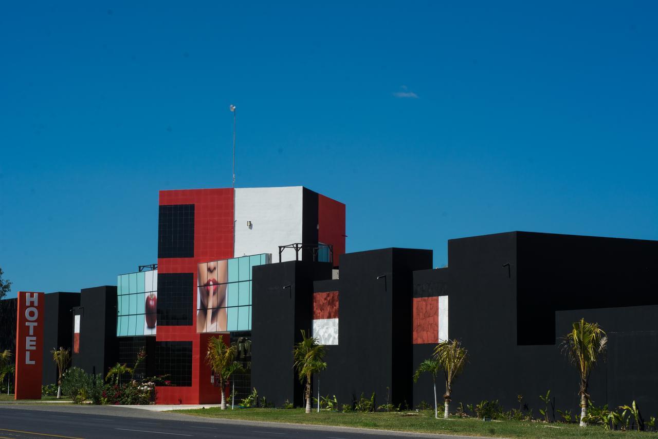 Hotel del amor Vita Love Hotel 3*
