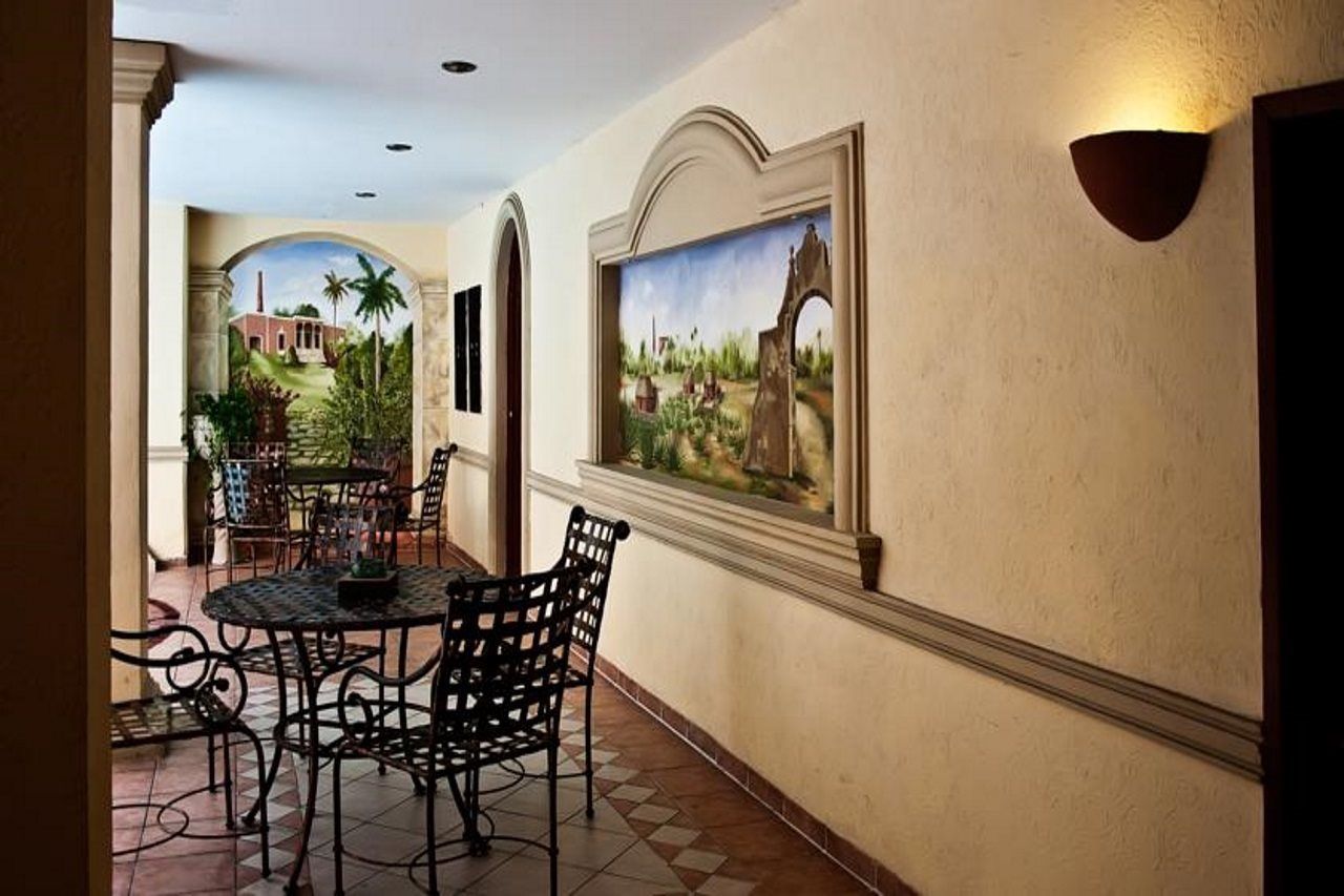 Colonial De Hotel 4*