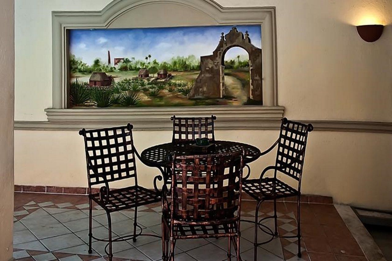 Colonial De 4* Merida