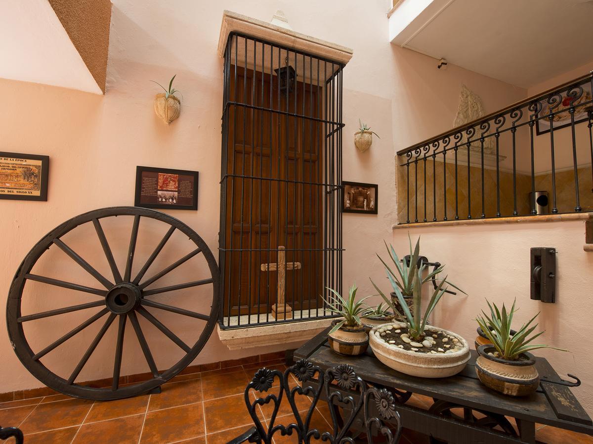 Del Gobernador Mérida