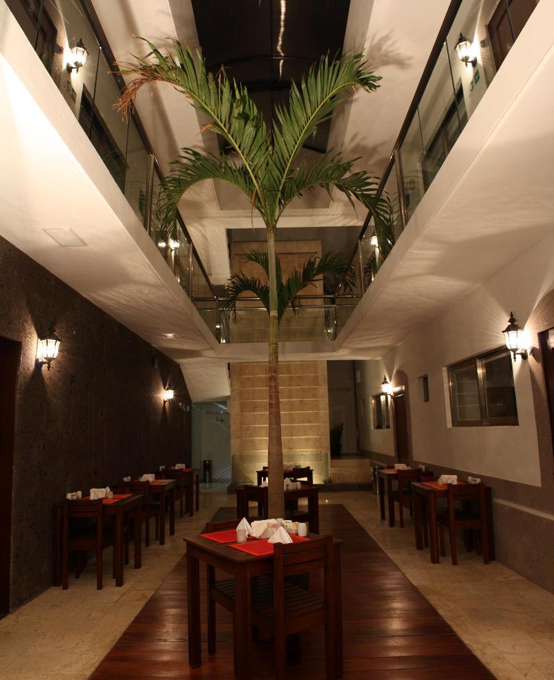 Casa Continental 3*