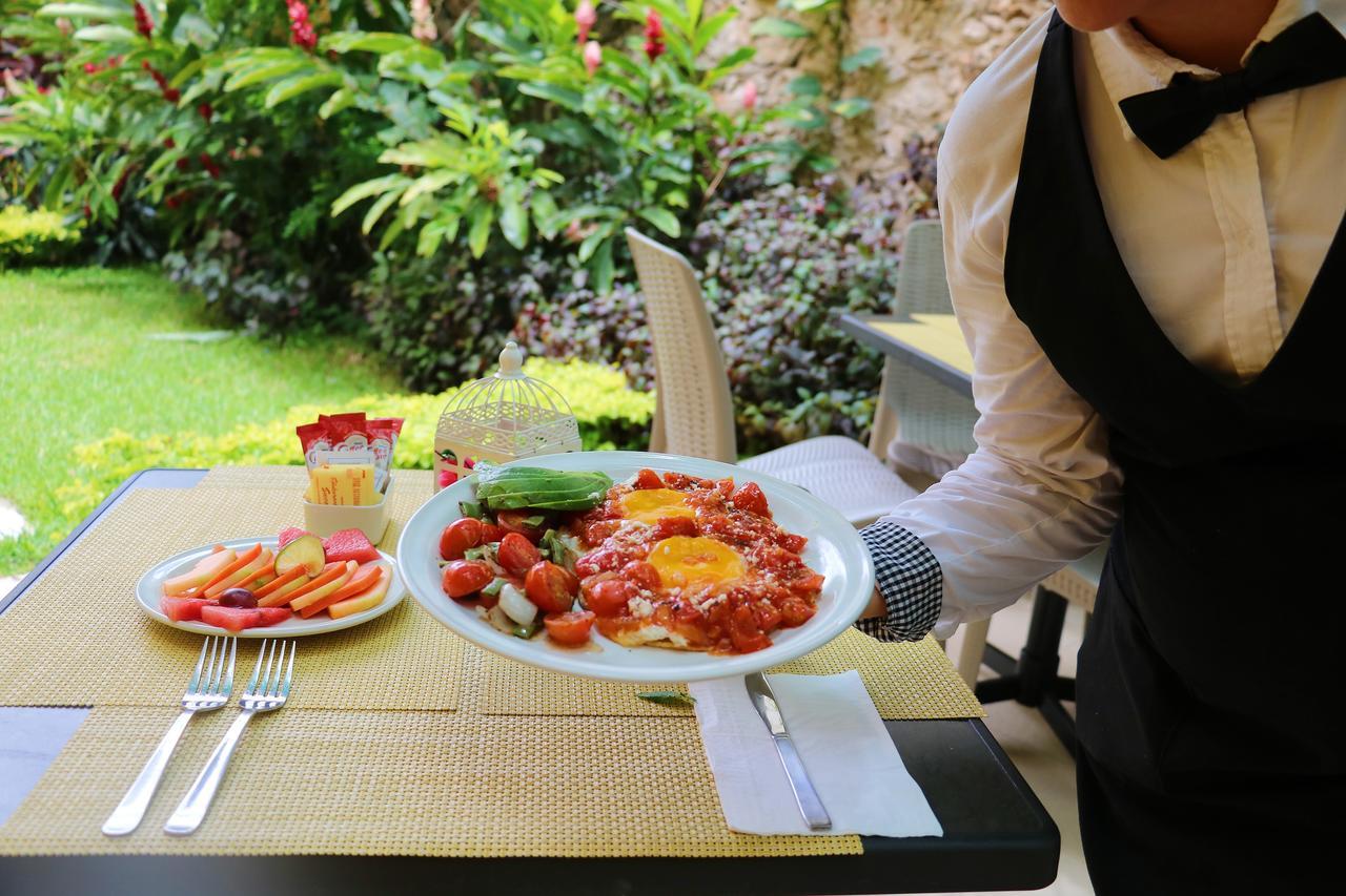 Hotel Zar 3*