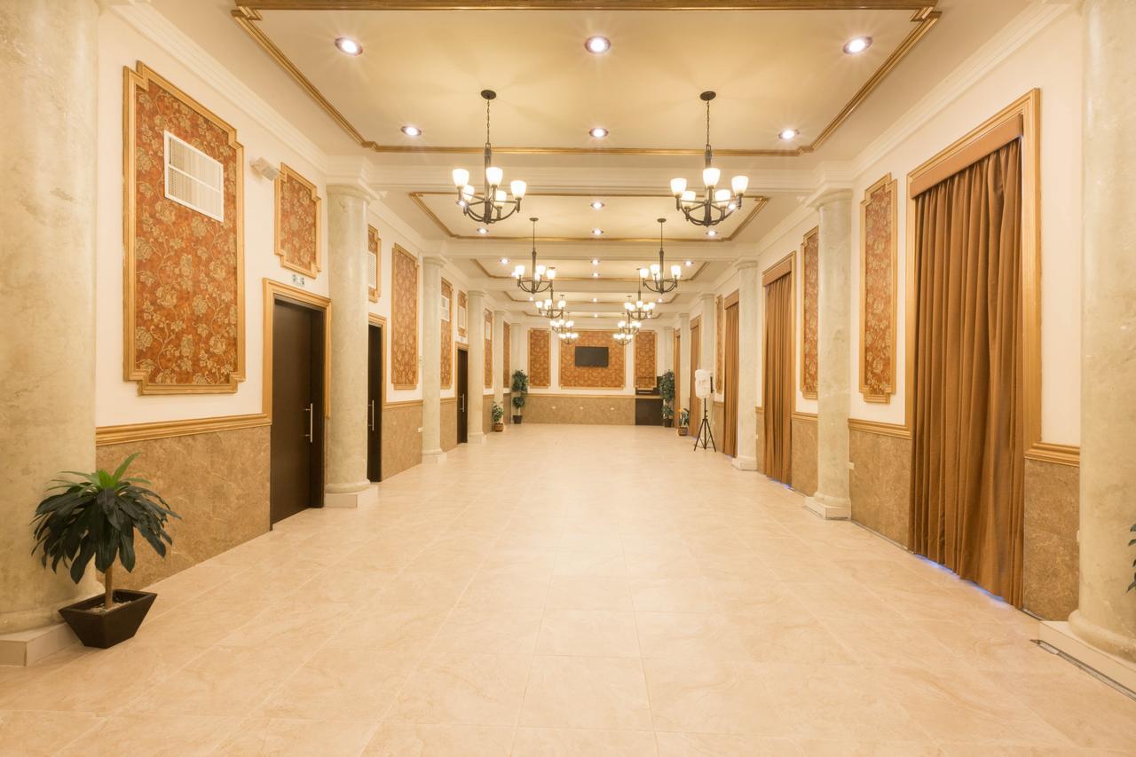 Victoria Hotel