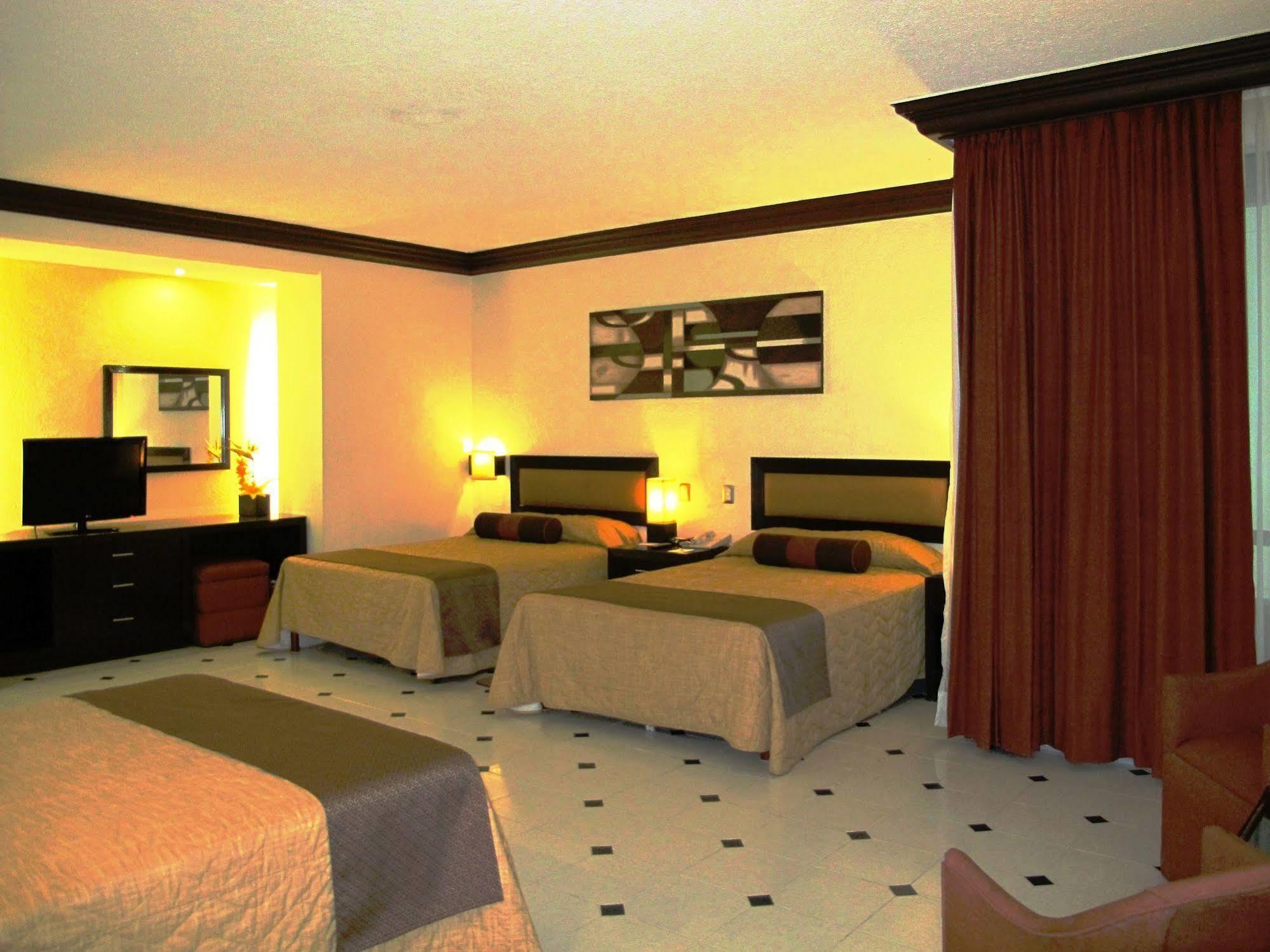 El Conquistador Del Paseo De Montejo Hotel Mérida