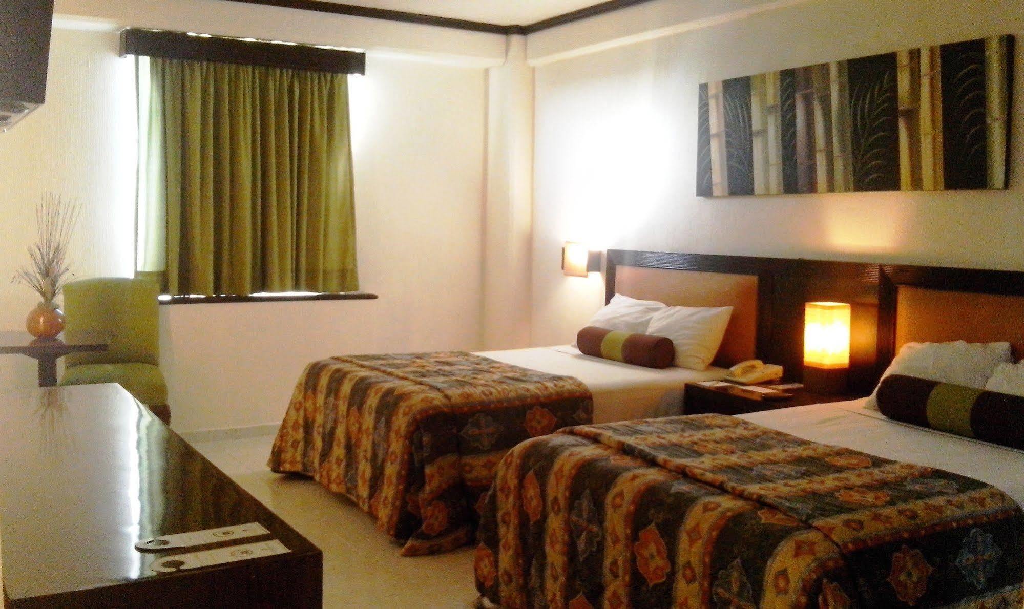 El Conquistador Del Paseo De Montejo Hotel Mérida