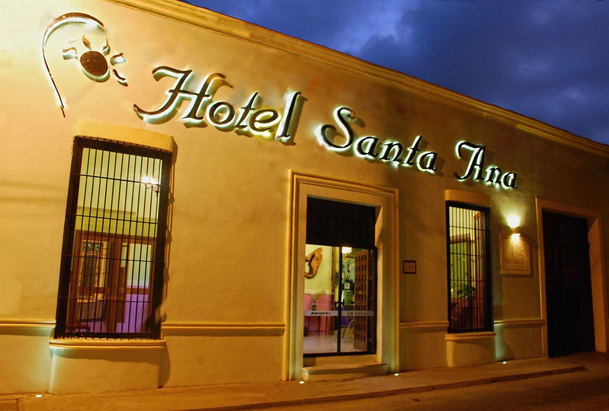 Hotel Santa Ana 3*