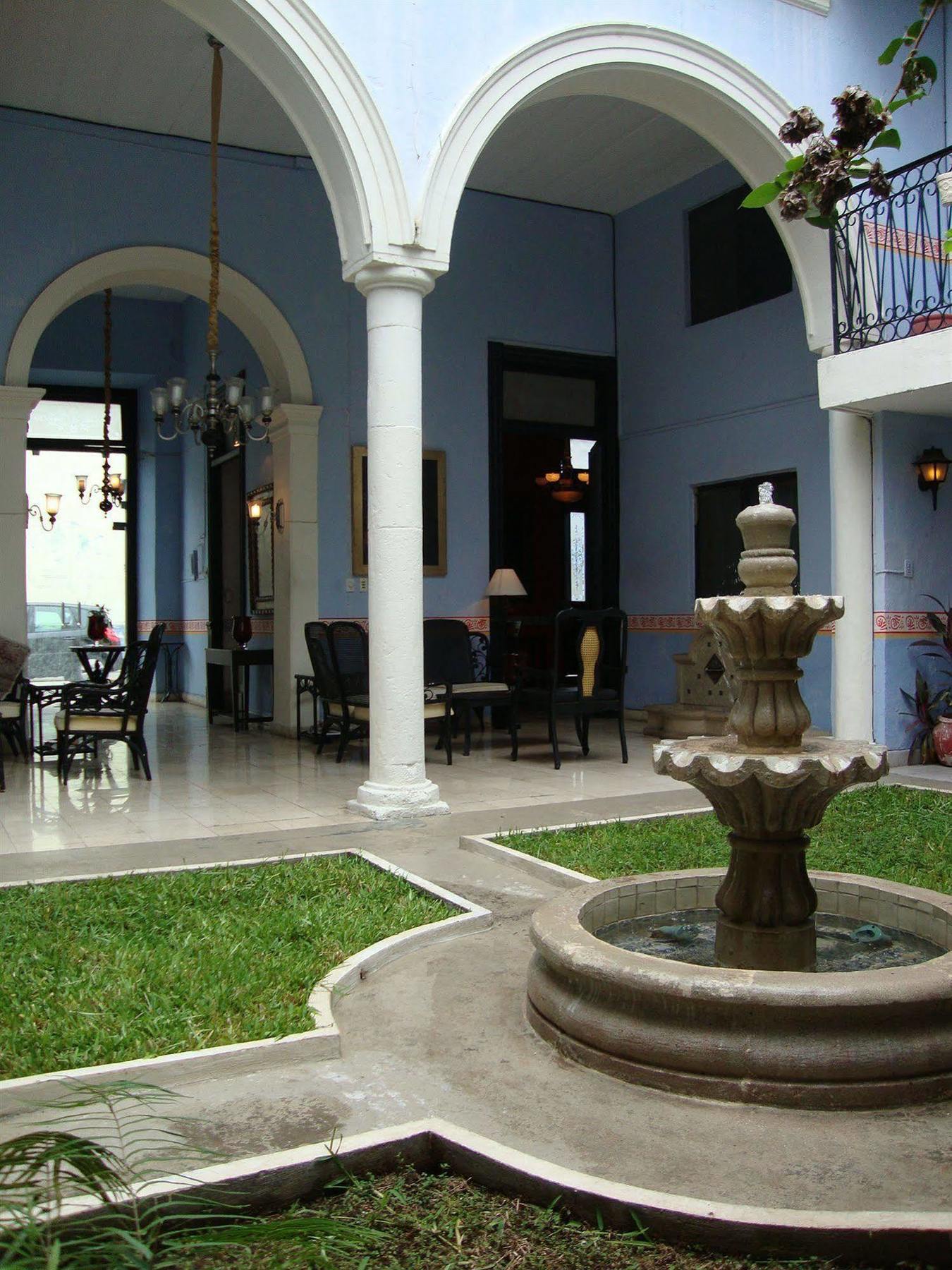 Hotel Aragon 3*