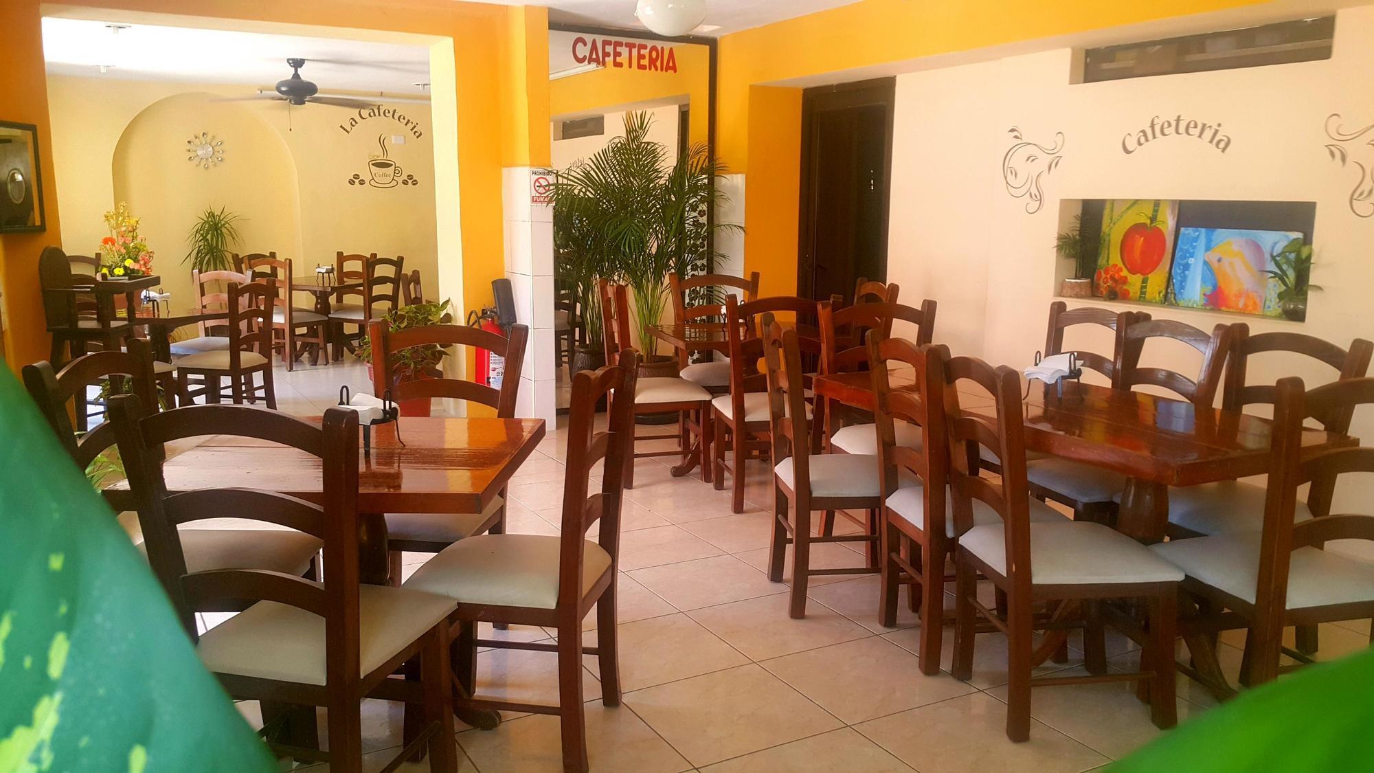 El Marques Hotel 3*