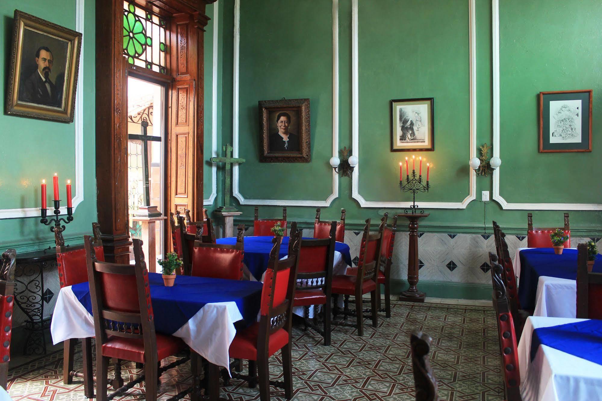 Toledo & Galeria 3* Merida