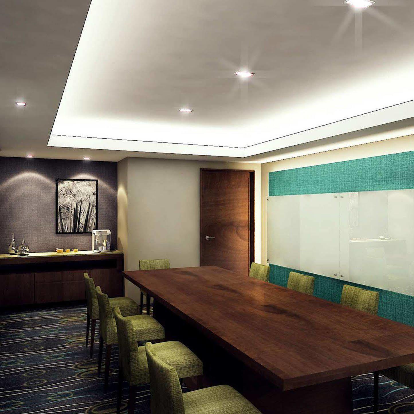 Hotel Hampton By Hilton