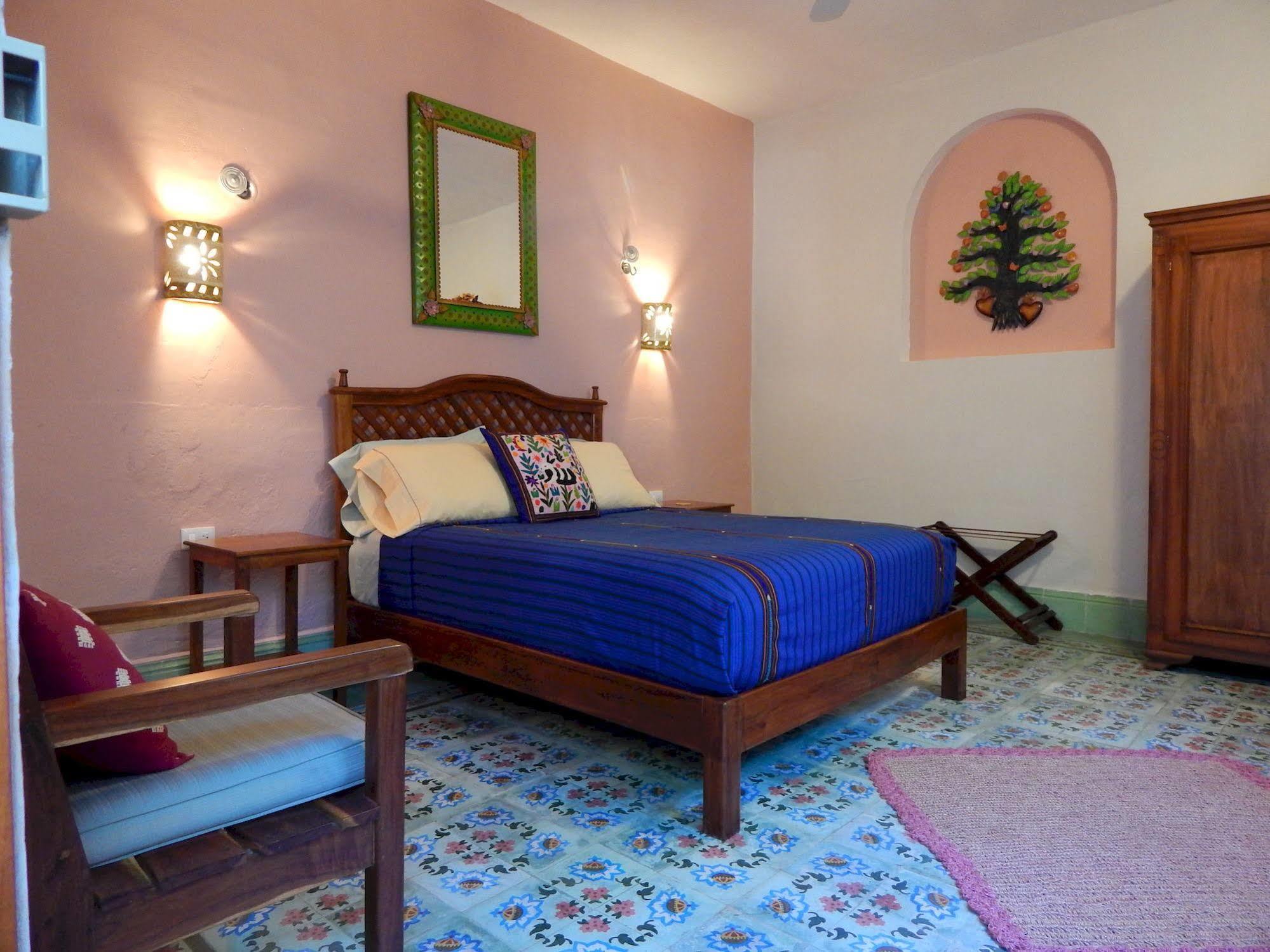 Casa Del Maya Bed & Breakfast