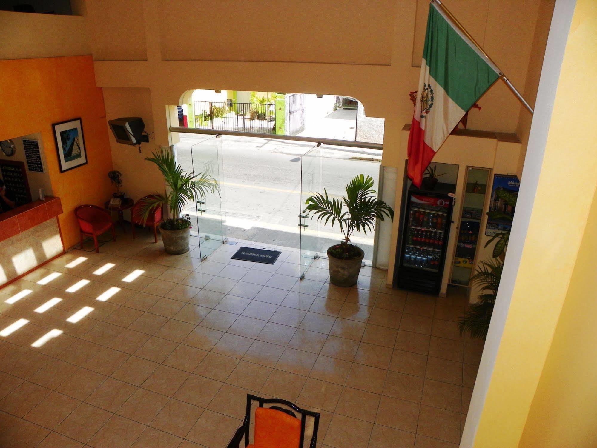 El Marques 3*