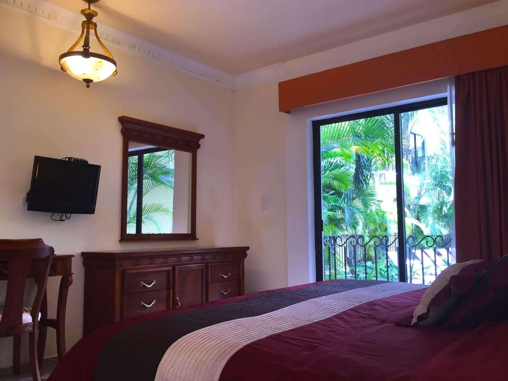 Hotel Gran Real Yucatan 5*