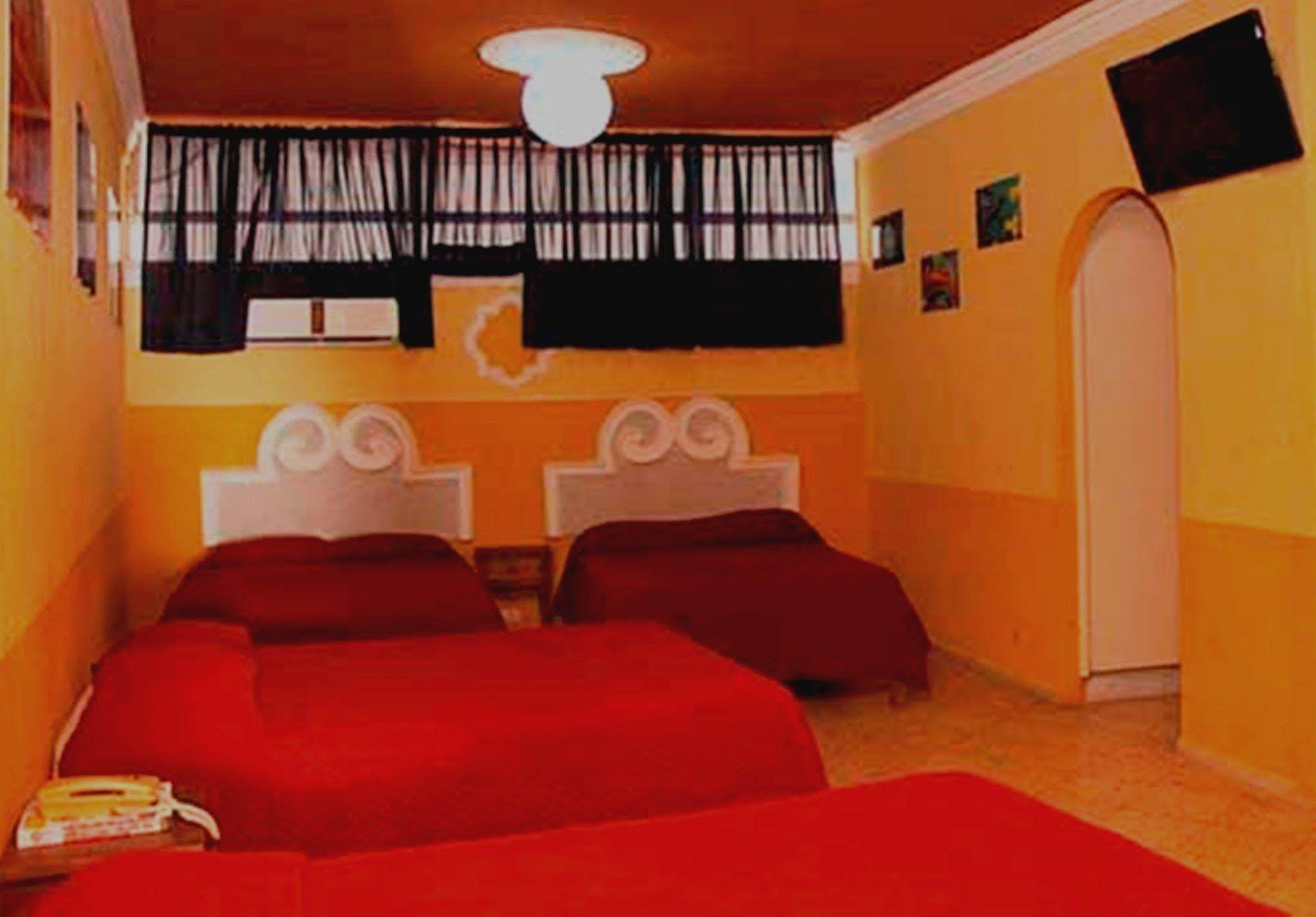 Elia Noemi Hotel Mérida