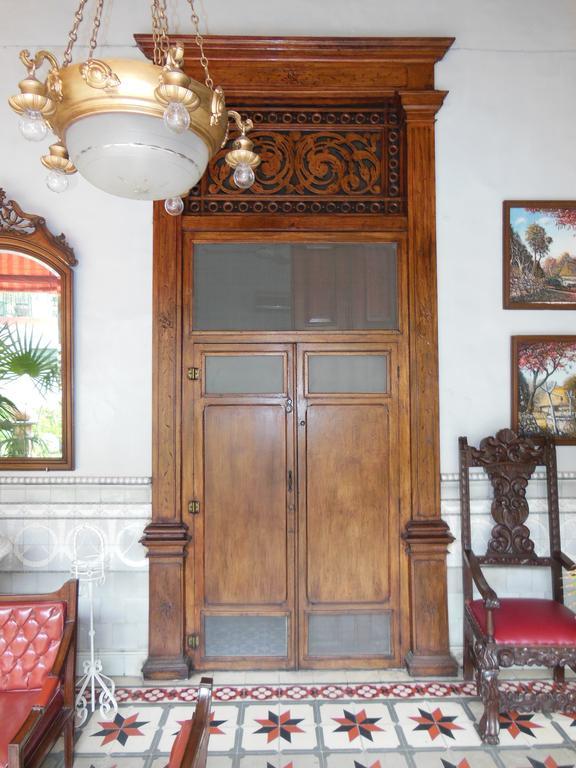 Toledo & Galeria Hotel Merida