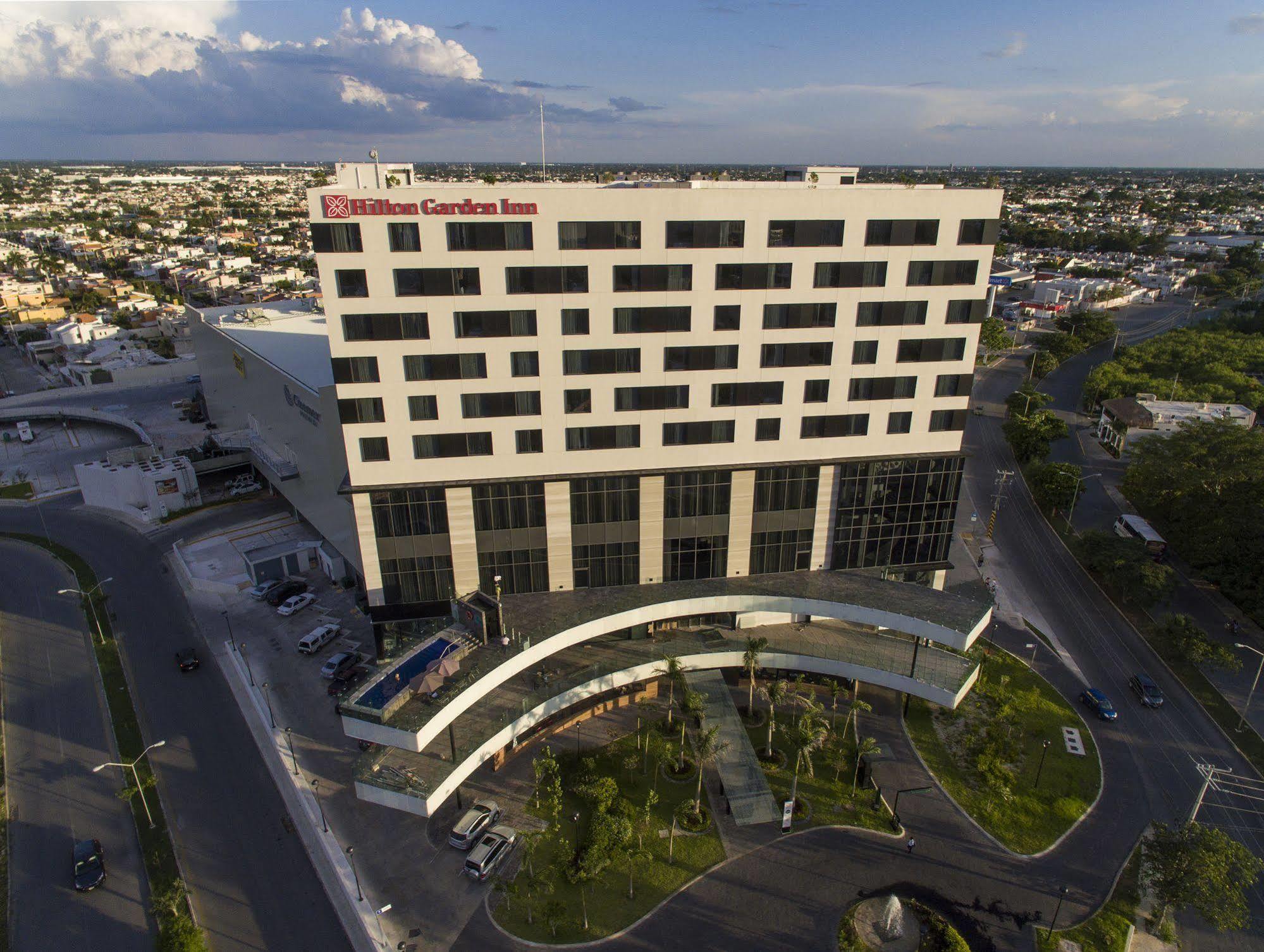 Hilton Garden 3*