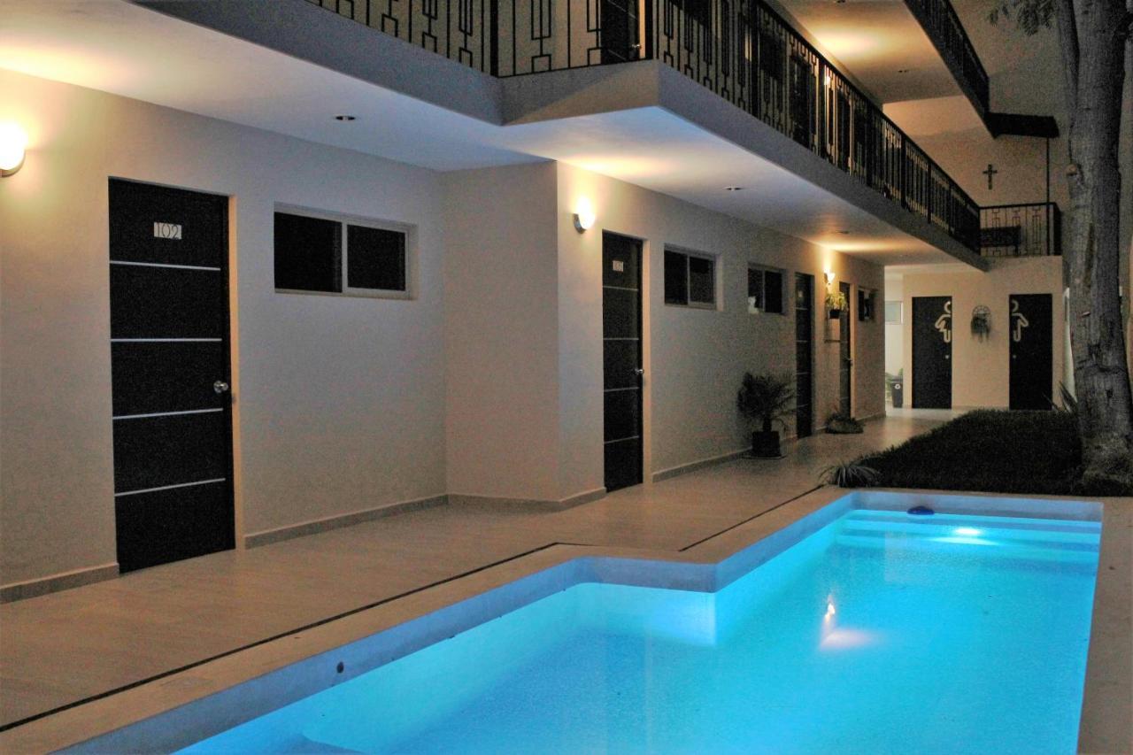 Hotel Virreyes