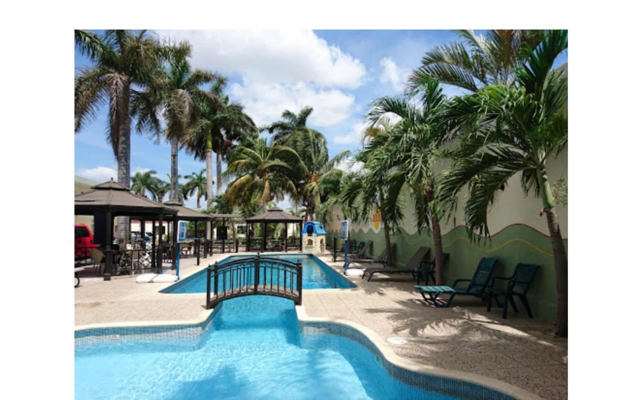 Motel Spring Cancun *