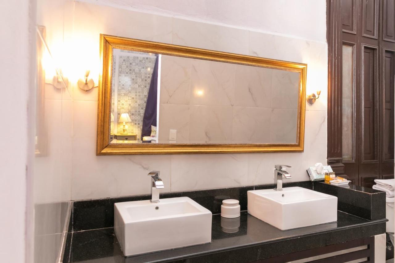 Lavanda Cas Hotel