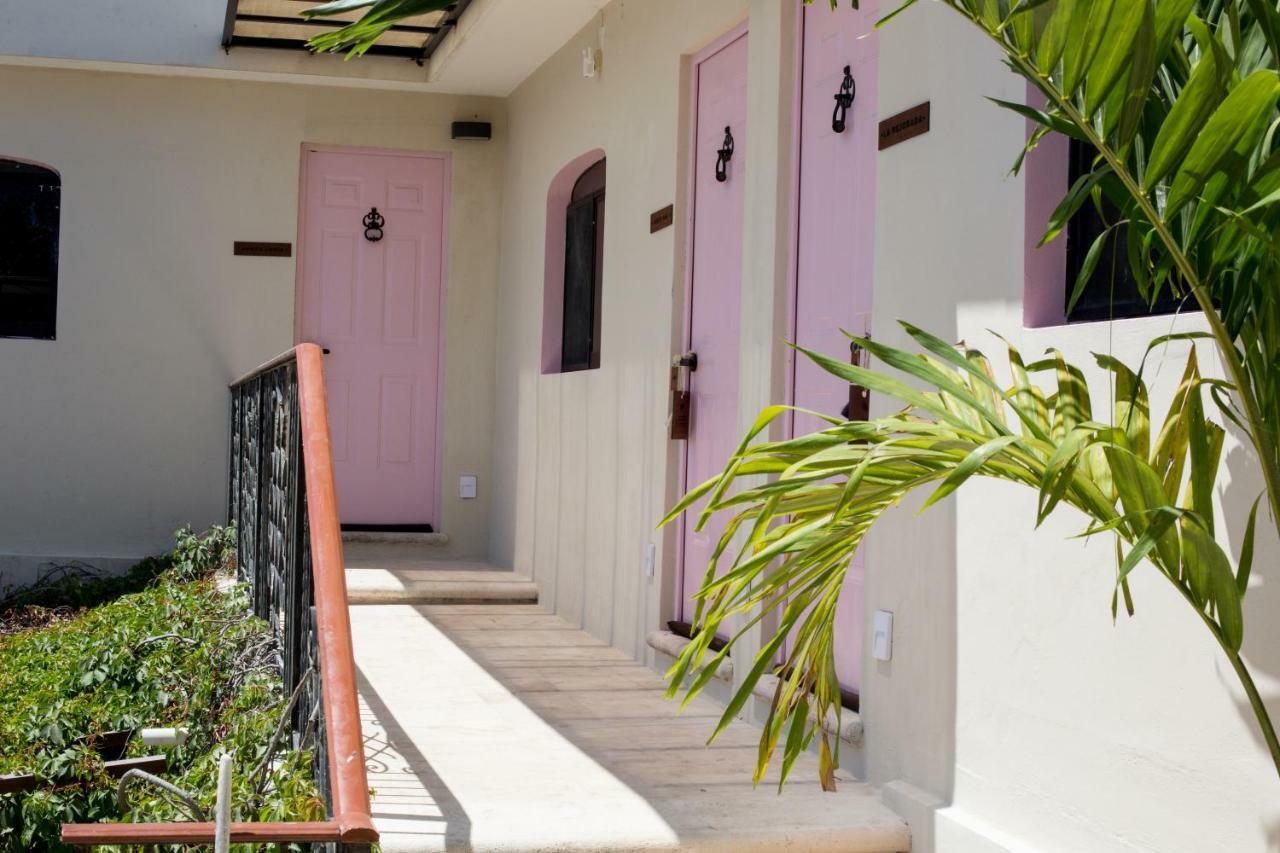 Kuka Y Naranjo Bed and breakfast 2*