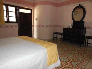 Toledo & Galeria Hotel 3*